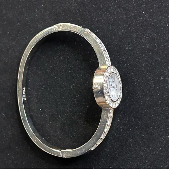 Avon- Elegant Silver Crystal-Studded Women's Watch - Picture 3 of 5